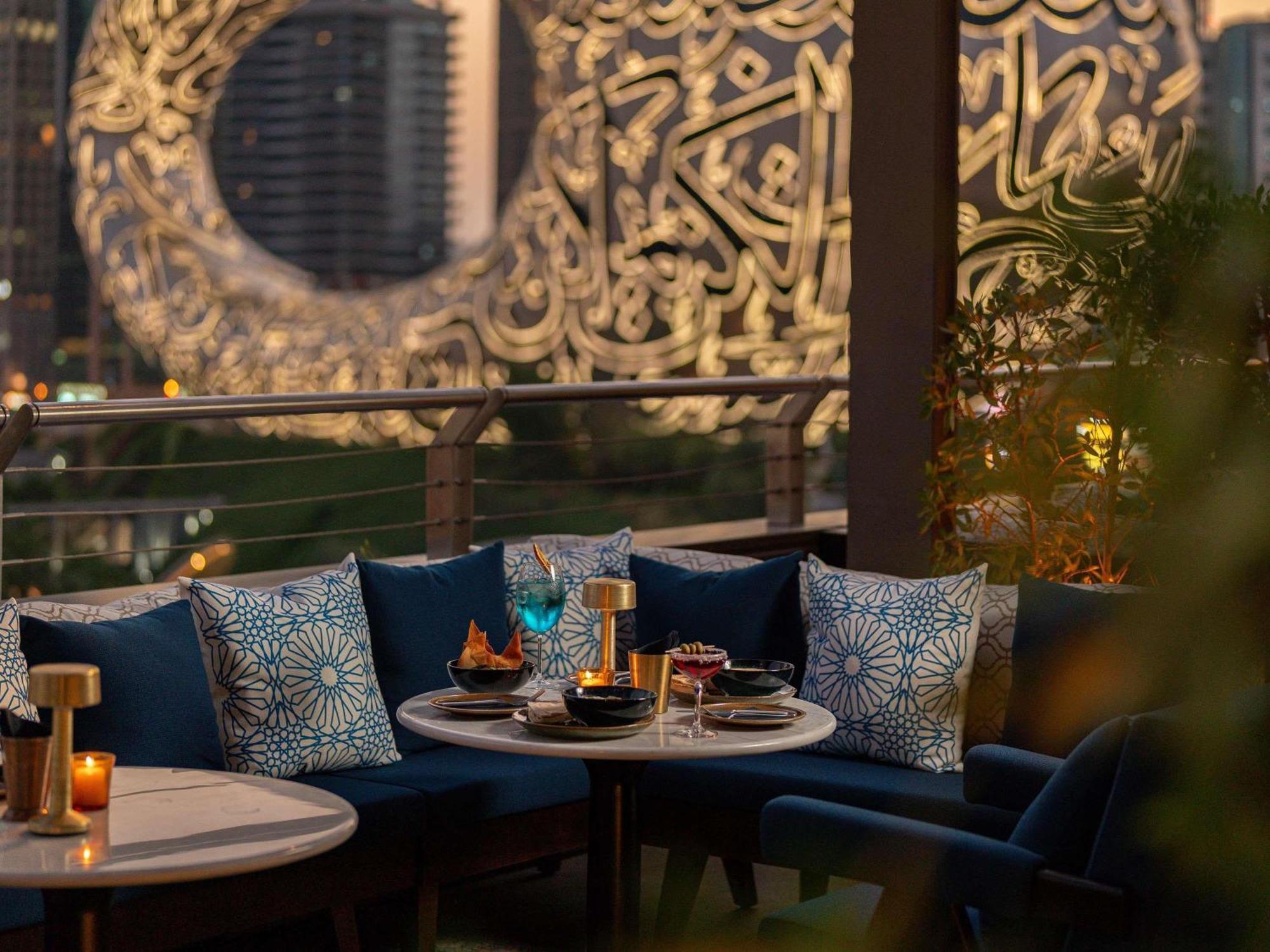 25Hours Hotel Dubai One Central Екстериор снимка